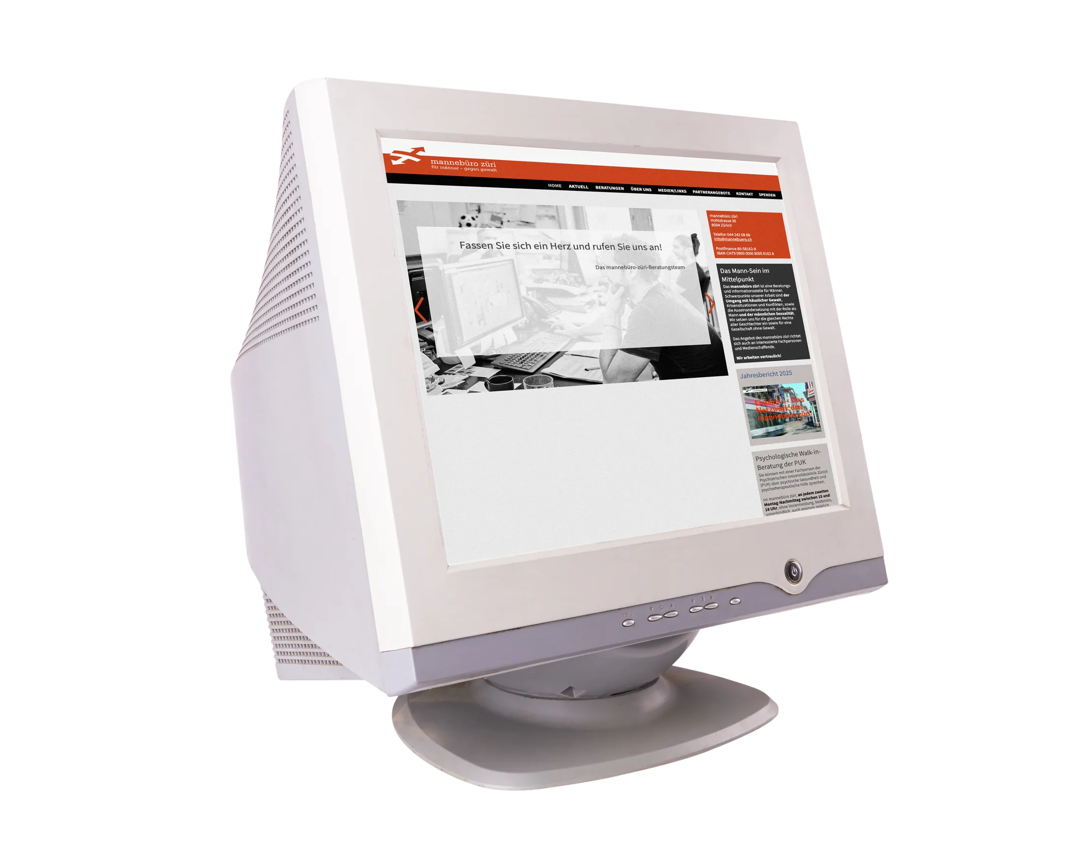 Alte Website des Mannebüro auf einem Röhrenmonitor